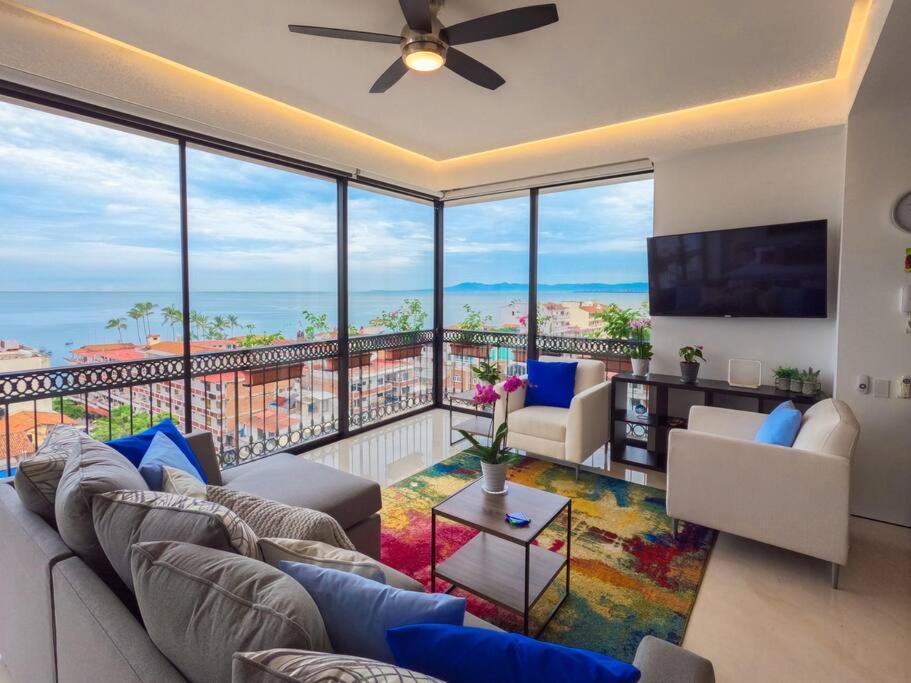 Luxury Oceanview Modern Condo プエルトバラータ エクステリア 写真