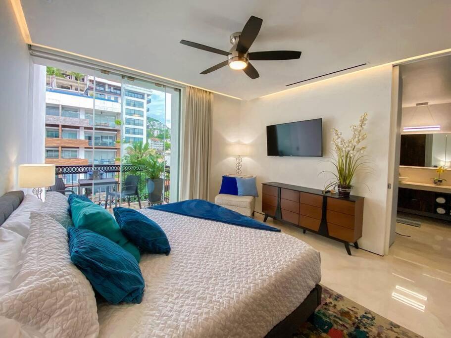 Luxury Oceanview Modern Condo プエルトバラータ エクステリア 写真