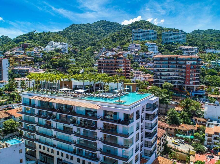 Luxury Oceanview Modern Condo プエルトバラータ エクステリア 写真