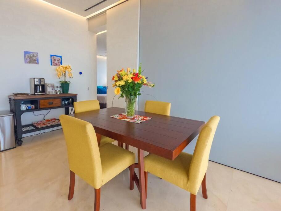 Luxury Oceanview Modern Condo プエルトバラータ エクステリア 写真